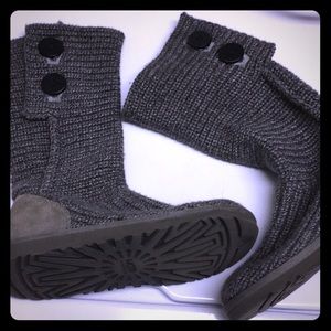 Ugg sweater boots gray
